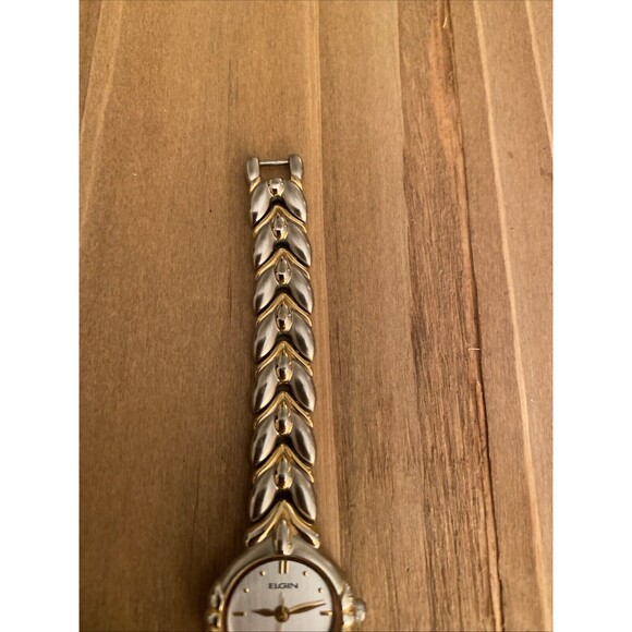 Elgin ELA269 Women's Round Analog Silver Tone Gold Plated Watch New Battery - Picture 3 of 8